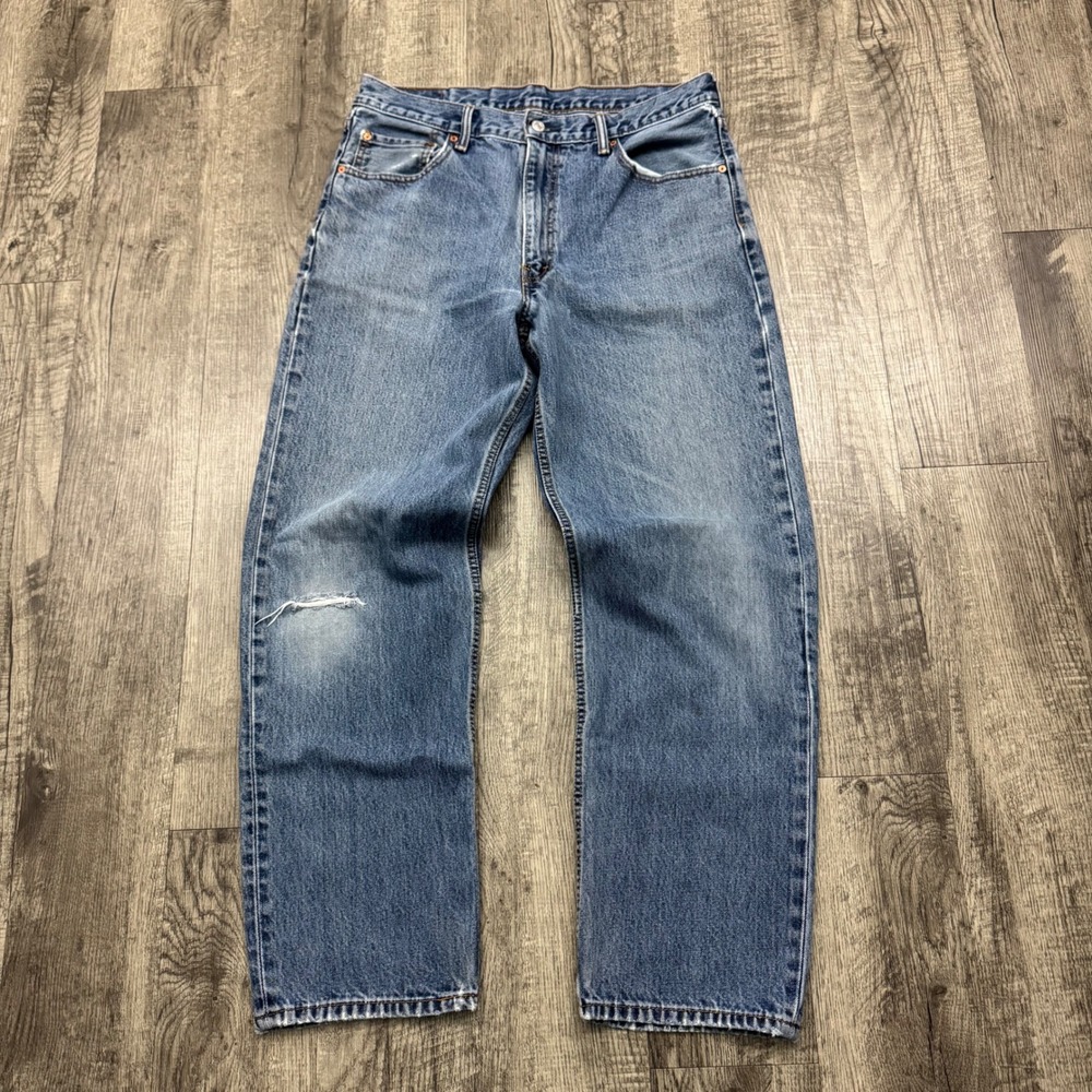 Levi's 550 Faded & Distressed Denim Jeans 35x30